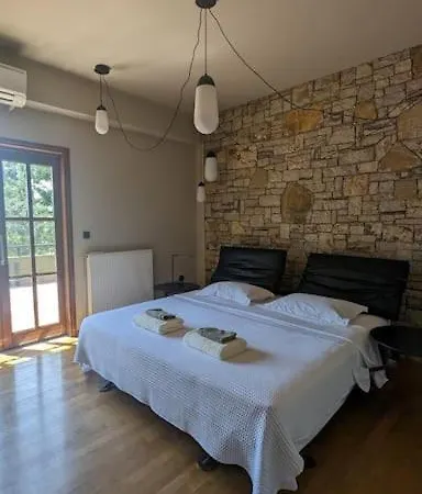 Khaki Villa *