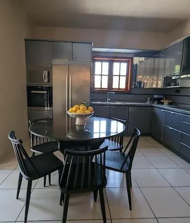 Khaki Villa *