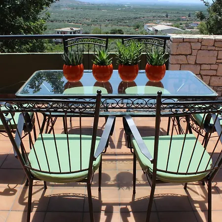 Khaki Villa *