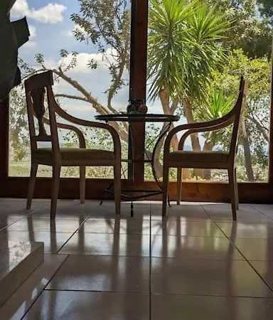 וילה Khaki Fichti