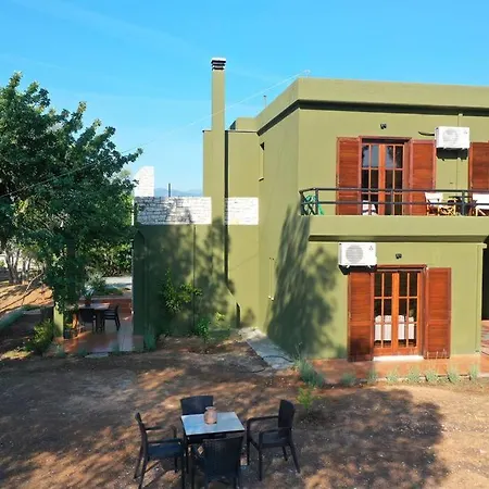 Villa Khaki *
